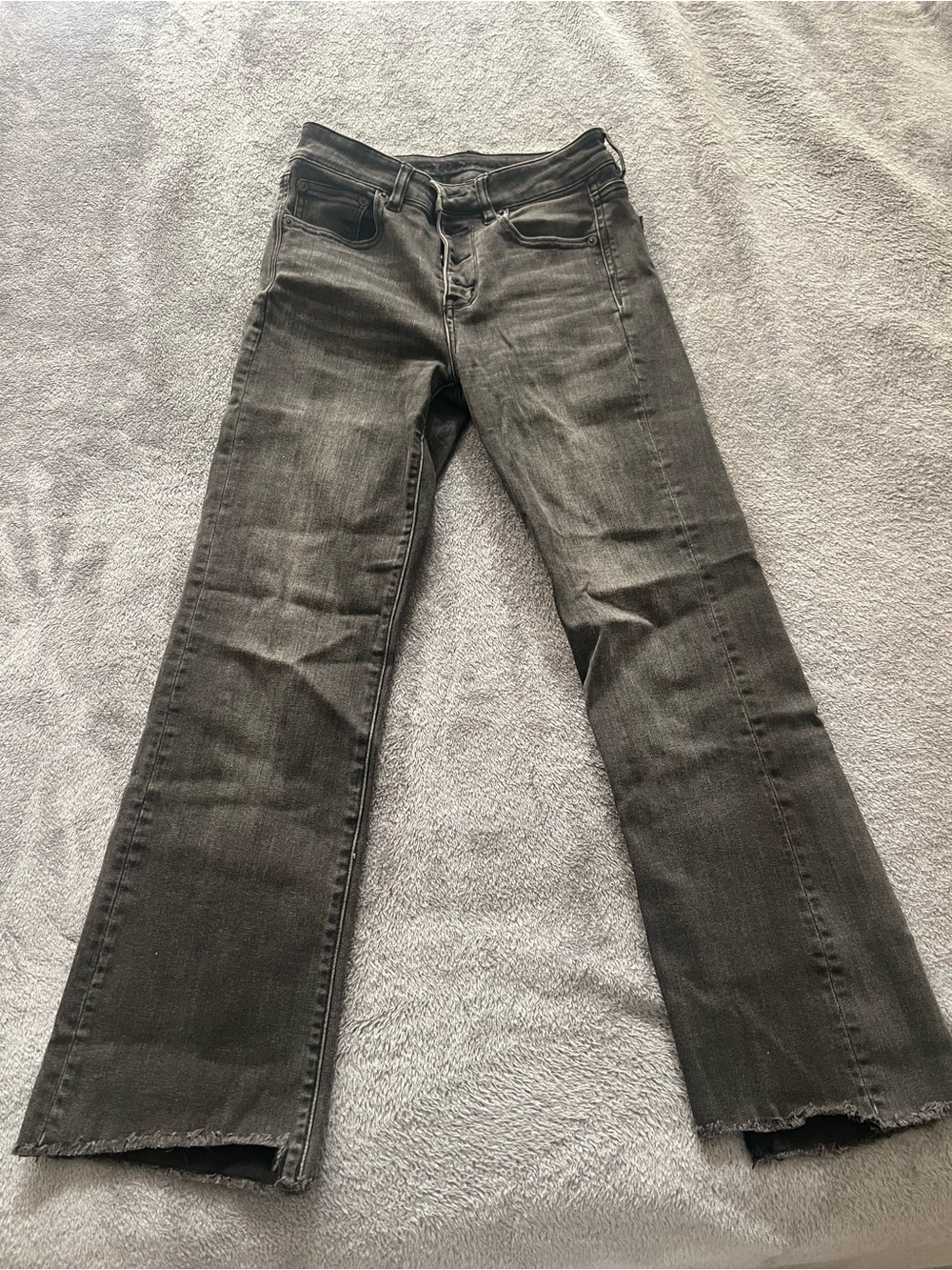 American Eagle Outfitters Women's Black Cropped Straight-Leg Jeans